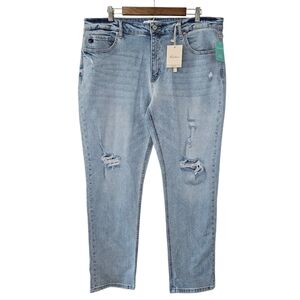 KanCan High Rise Boyfriend Rippped Jeans 32 X 37 NWT